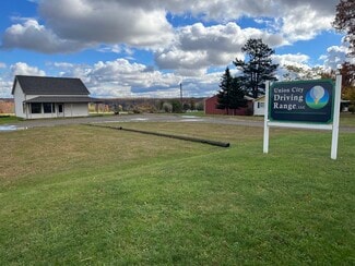 Plus de détails pour 17689 Route 8 hwy, Union City, PA - Sports et divertissement à vendre