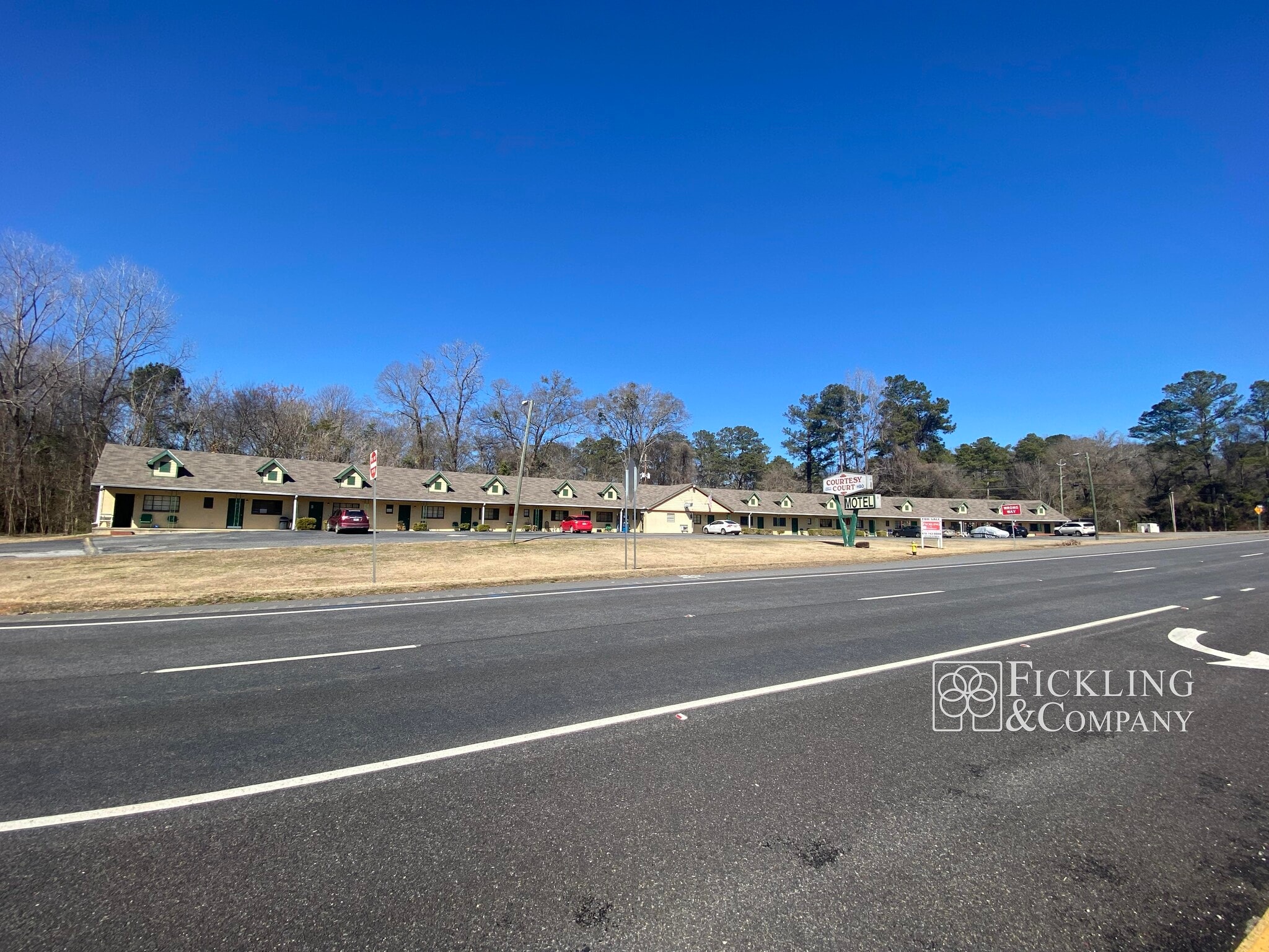 2240 Gray Hwy, Macon-Bibb, GA for sale Primary Photo- Image 1 of 10