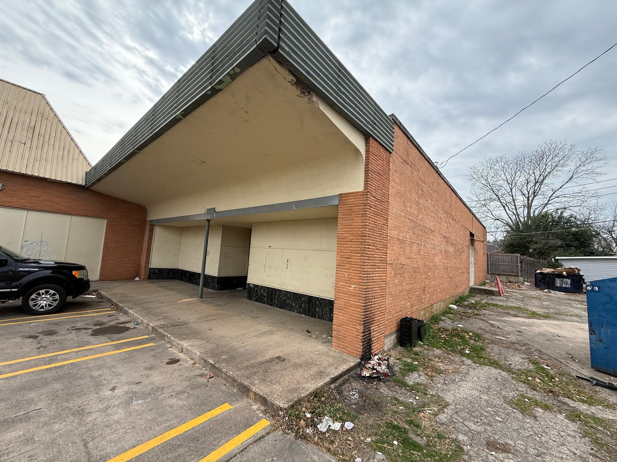 1406 34th st, Waco, TX for lease Primary Photo- Image 1 of 11