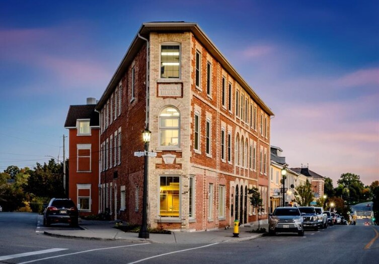 143 Metcalfe St, Centre Wellington, ON for sale Primary Photo- Image 1 of 1