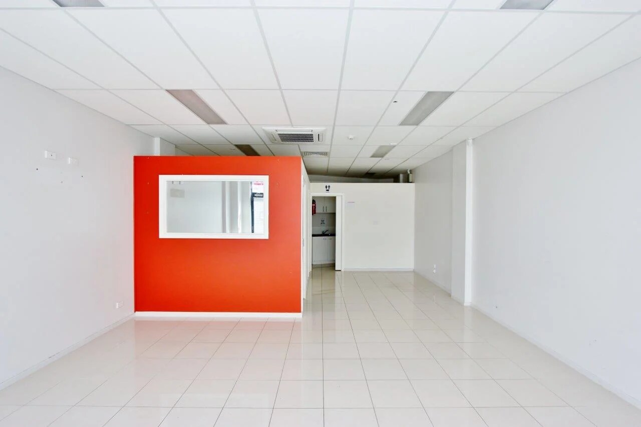 158 Barkly St, Footscray, VIC 3011 - Unit 8 - - Interior Photo - Image 2 of 4