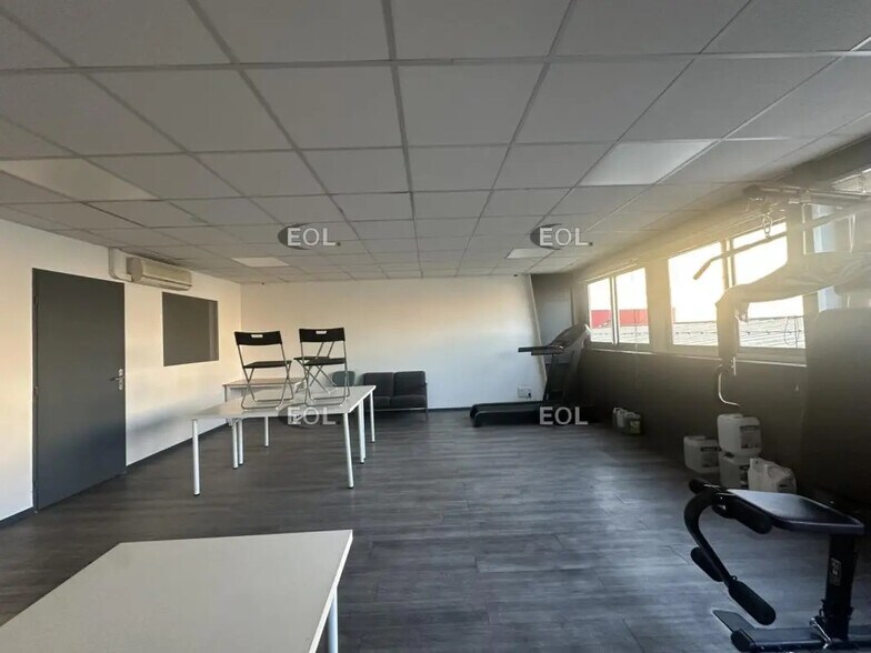 Industriel dans Marseille à louer - Photo intérieure - Image 3 de 4