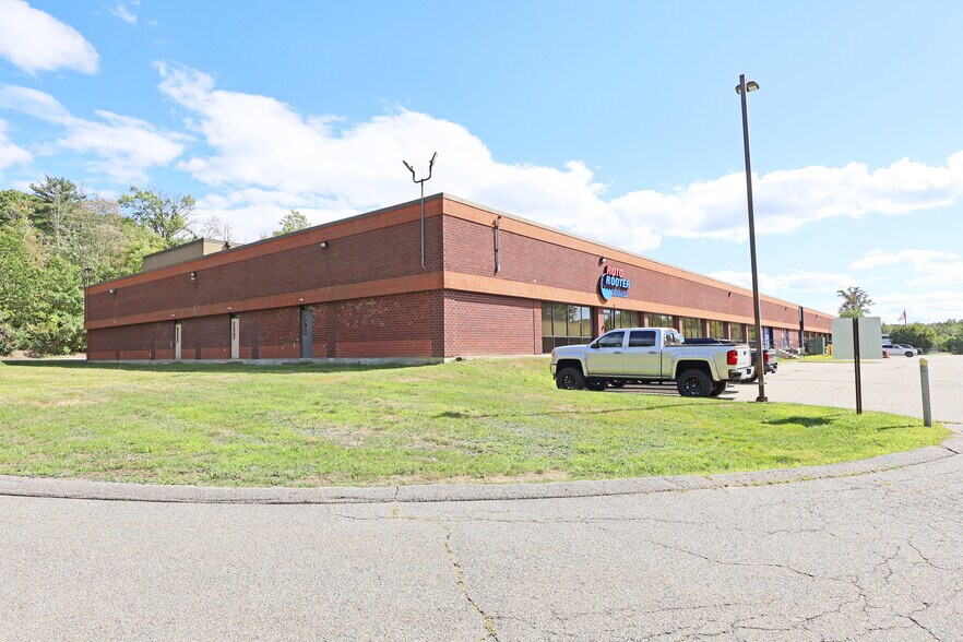 630 Forest St, Marlborough, MA for lease - Building Photo - Image 2 of 9