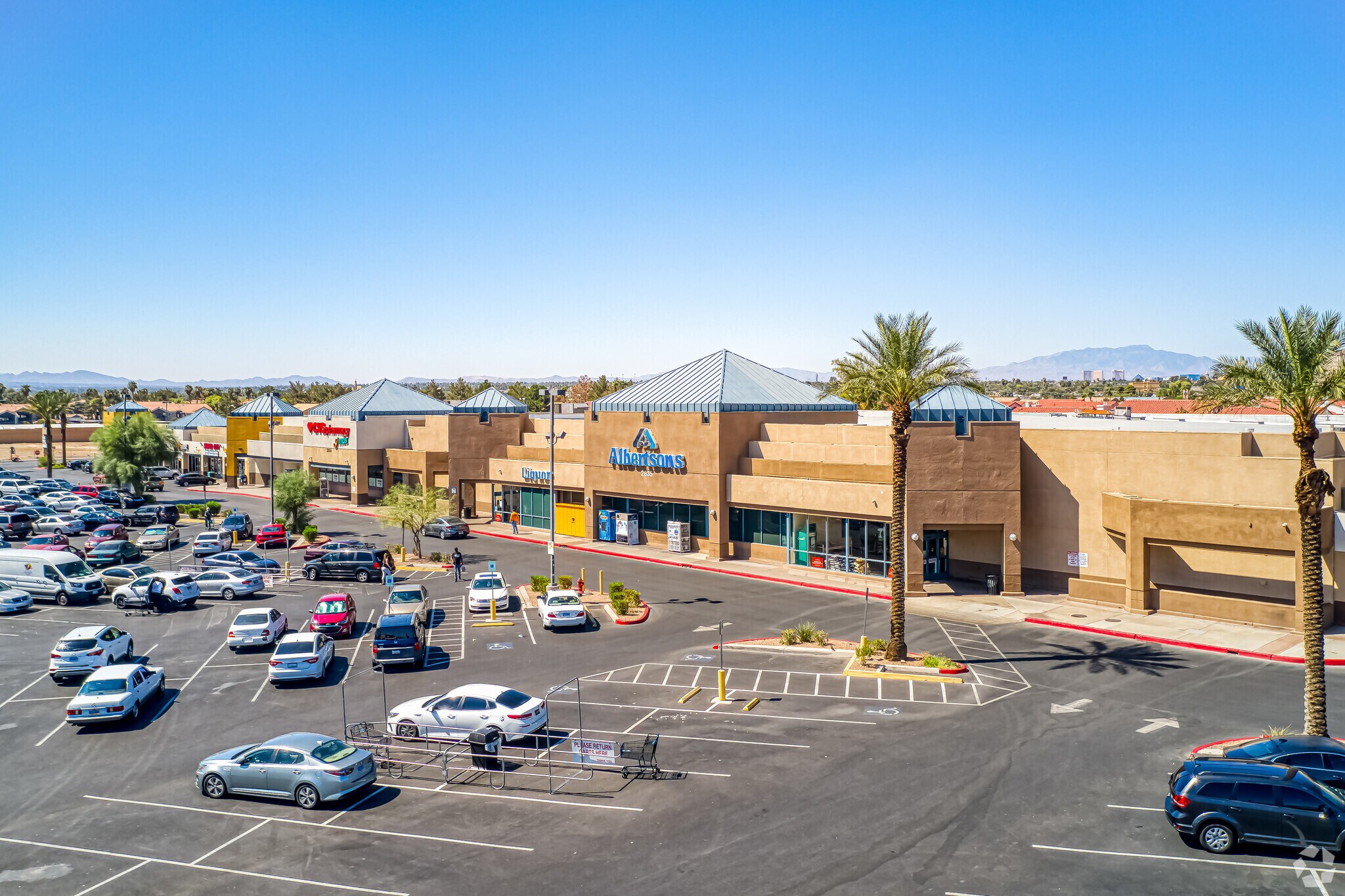 2755-2885 S Nellis Blvd, Las Vegas, NV à louer Photo principale- Image 1 de 16
