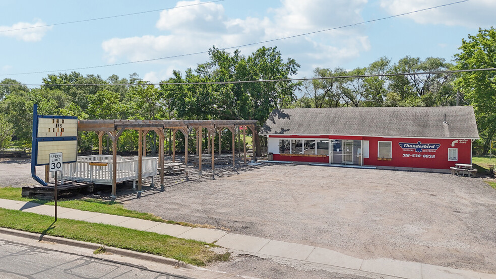 719 Main St, Towanda, KS for sale - Building Photo - Image 1 of 20