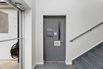 489 Ward Ave, Chesterfield, NJ for lease Interior Photo- Image 2 of 16