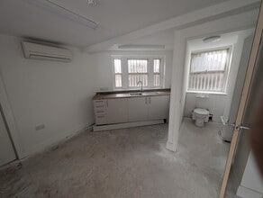 52 High St, Congleton for lease Building Photo- Image 2 of 4