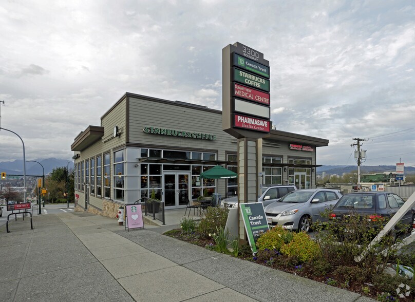 3710 Canada Way, Burnaby, BC à vendre - Photo principale - Image 1 de 1