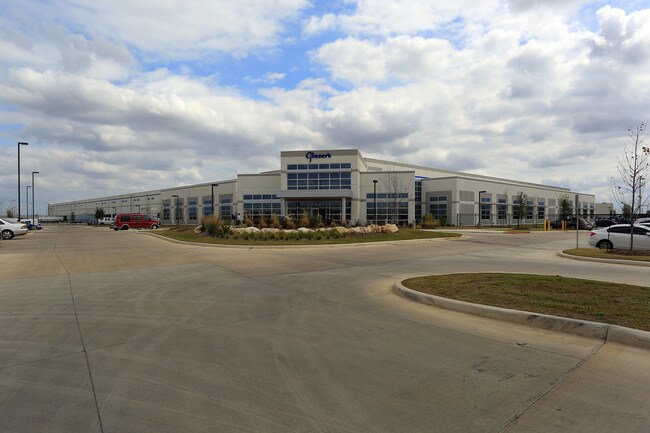 Plus de détails pour 1002 S Callaghan Rd, San Antonio, TX - Bureau, Industriel à louer
