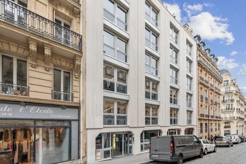 18 Rue Jean Giraudoux, Paris à louer Photo du bâtiment- Image 1 de 7