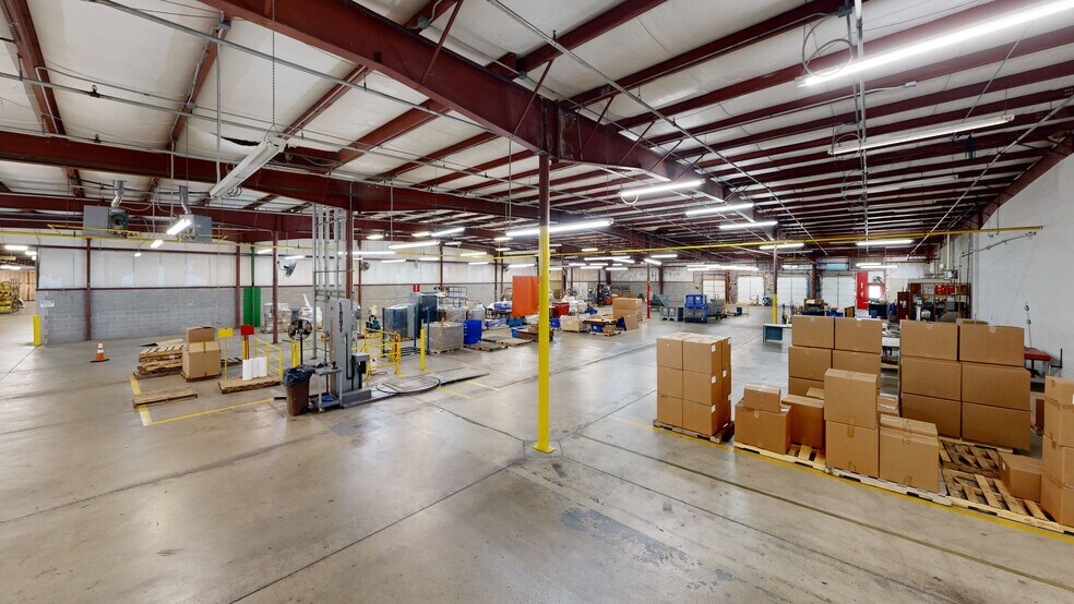 3750 Industrial Dr, Carlyle, IL à vendre - Numérisation 3D de Matterport - Image 3 de 33