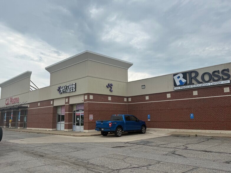 4110-4150 Grape Rd, Mishawaka, IN à louer - Photo du bâtiment - Image 3 de 5
