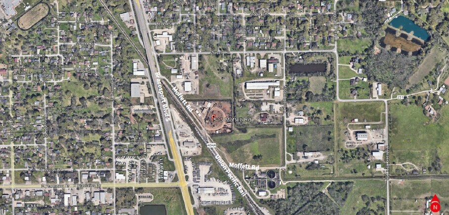 513 Moffet Rd, Clute, TX à vendre Photo principale- Image 1 de 9