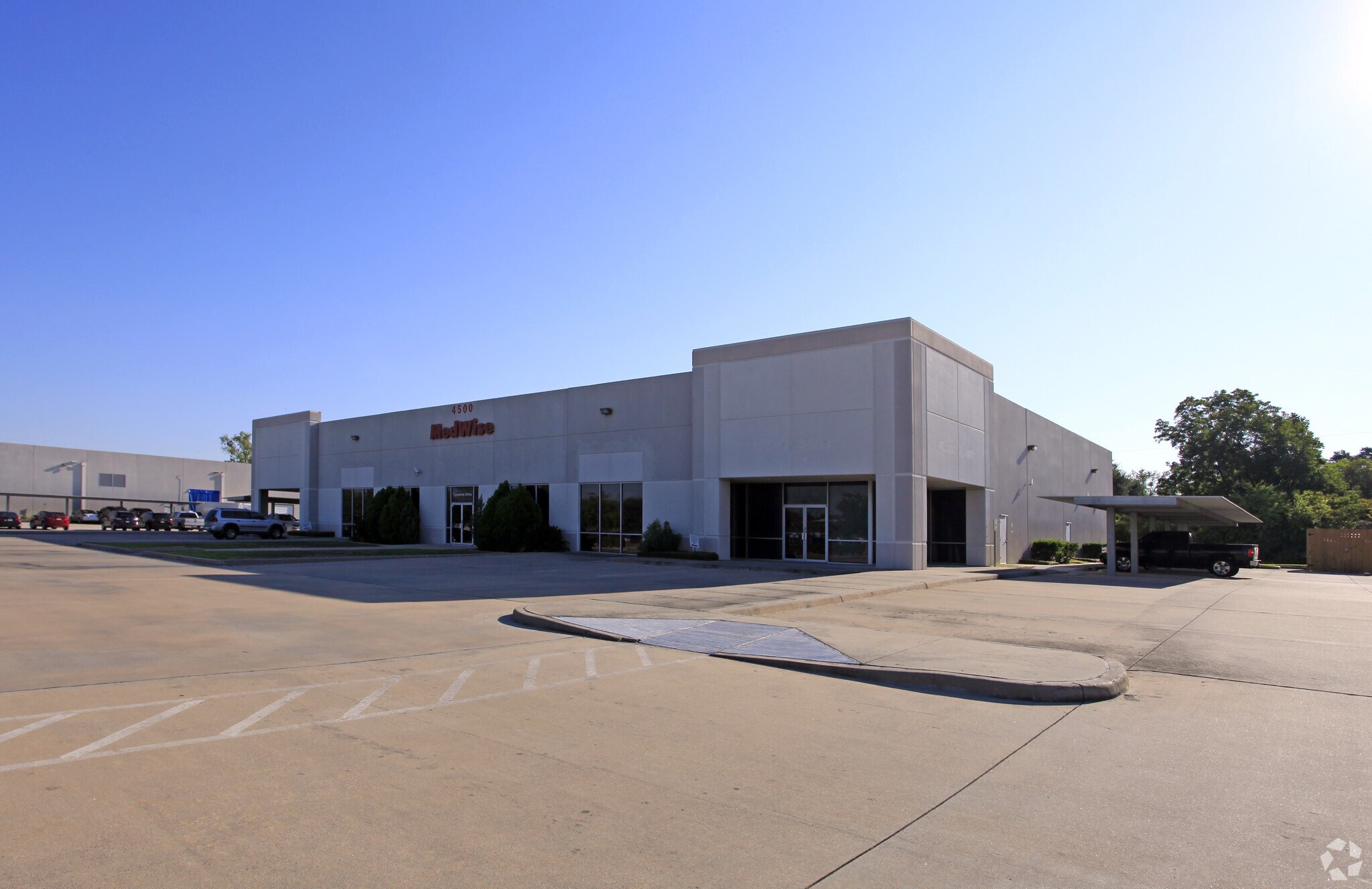 4500 Blalock Rd, Houston, TX à louer Photo du bâtiment- Image 1 de 27