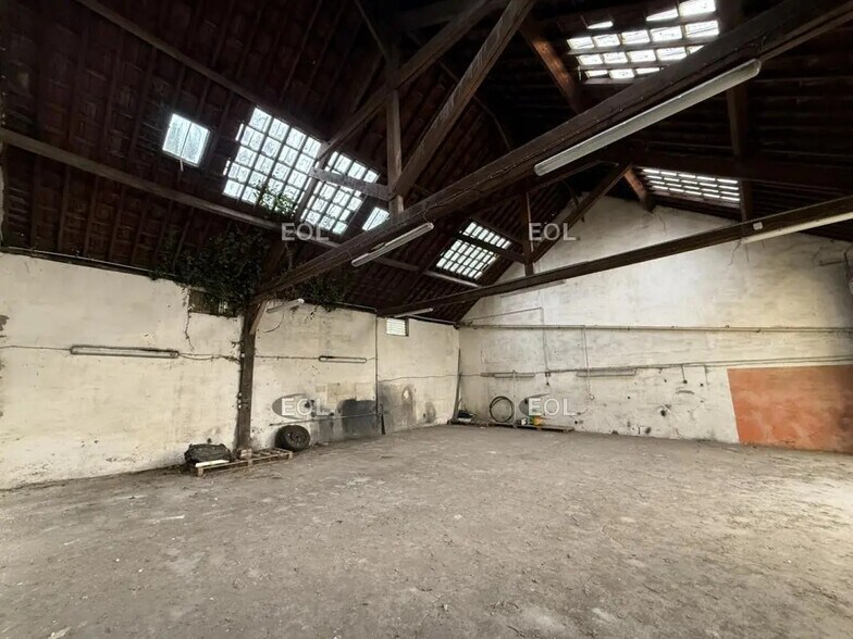 21 Rue Pierre Renaudel, Elbeuf for sale - Interior Photo - Image 2 of 15