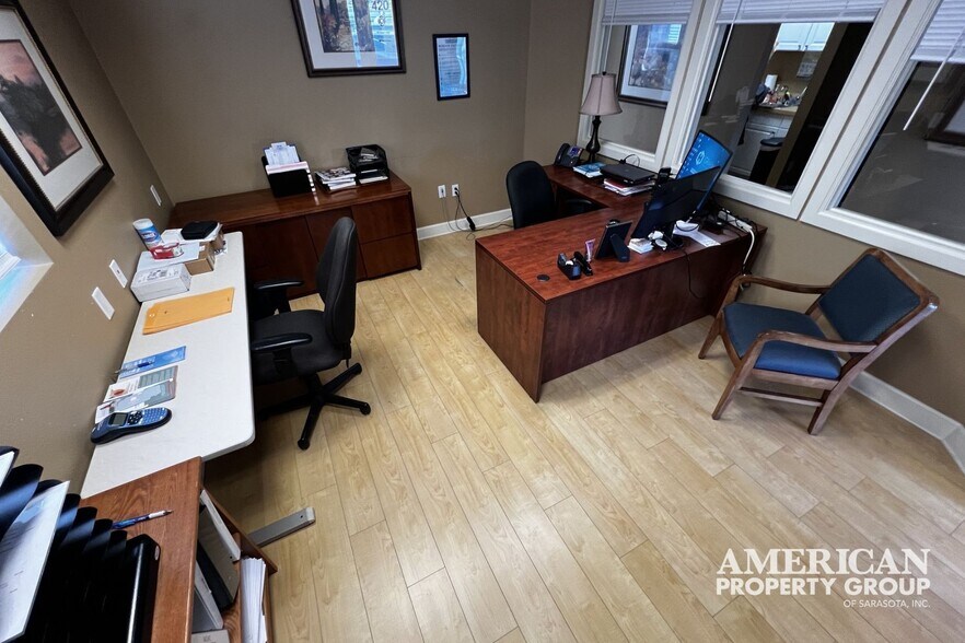 420 S Tamiami Trl, Osprey, FL à vendre - Photo du bâtiment - Image 2 de 19