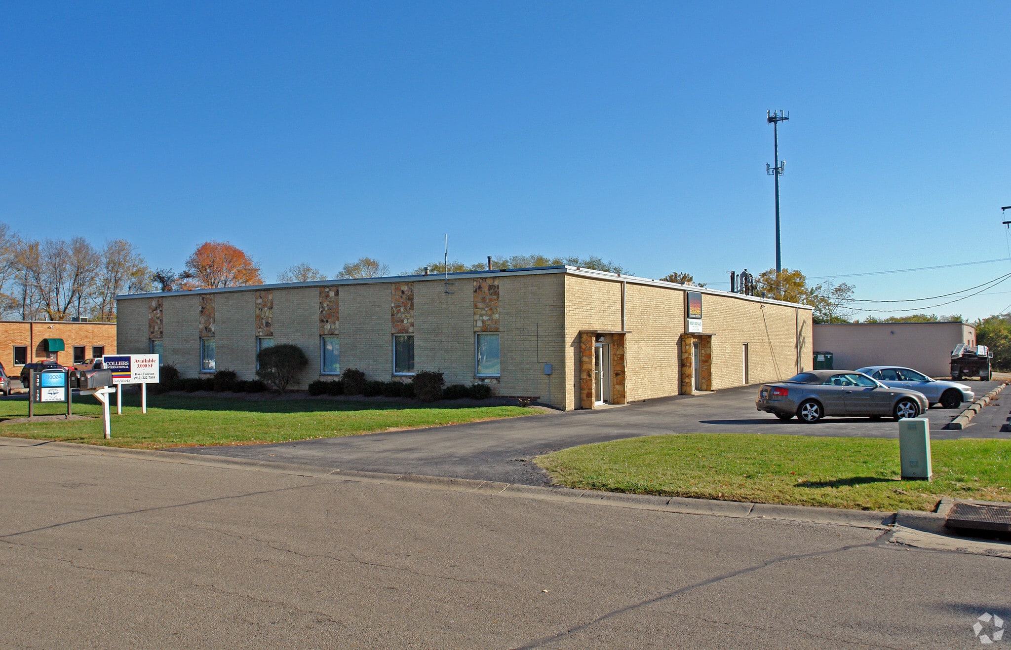 130-138 Westpark Rd, Centerville, OH for lease Primary Photo- Image 1 of 10