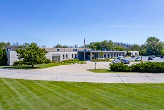 More details for 1000 W Donges Bay Rd, Mequon, WI - Office, Industrial for Lease