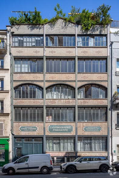 27 Bis Rue Jacques Louvel-Tessier, Paris à louer - Photo principale - Image 1 de 10