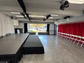 1655 Thousand Oaks Blvd, Thousand Oaks, CA for lease Interior Photo- Image 1 of 8