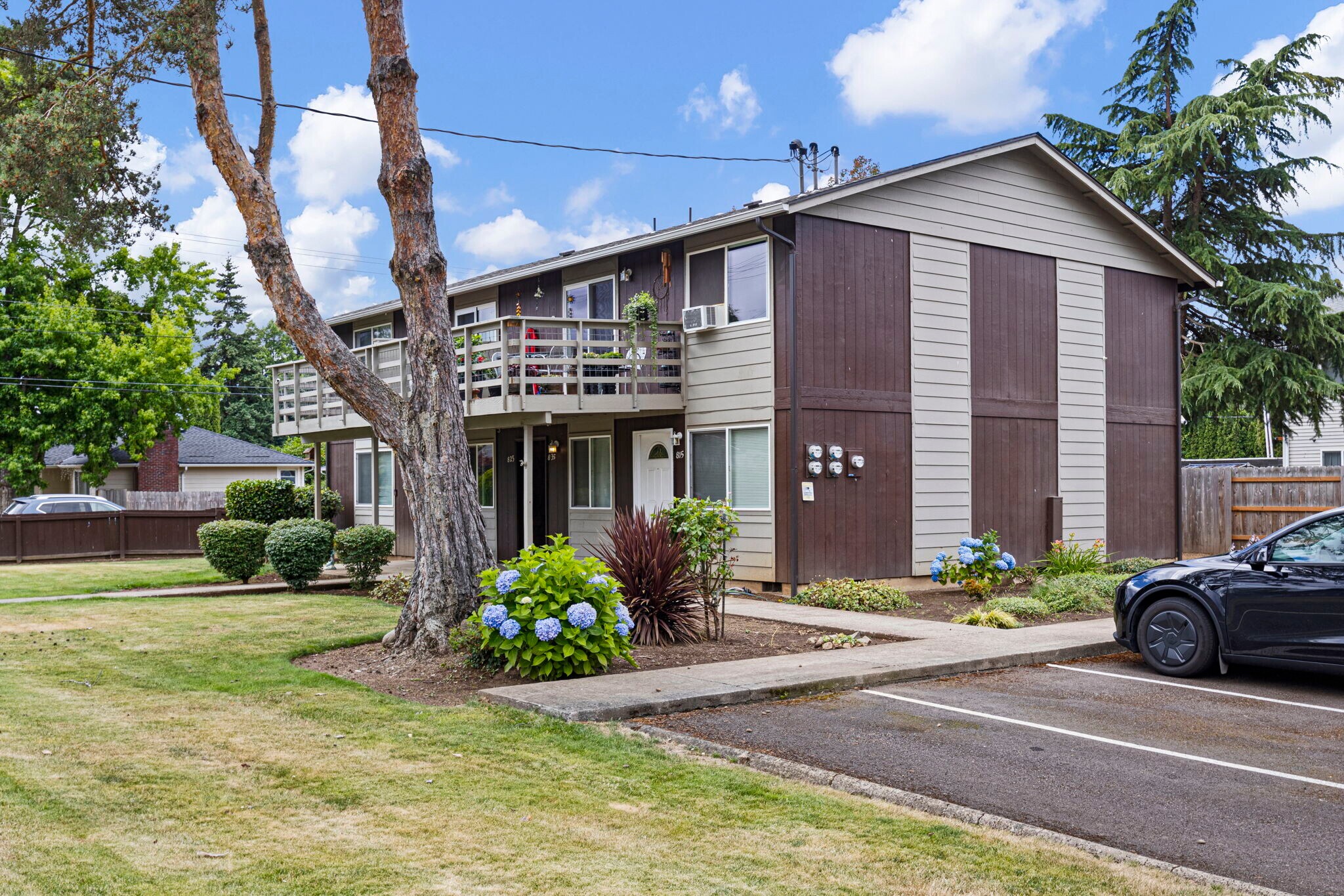 805-875 Gerth Ave NW, Salem, OR à vendre Photo du bâtiment- Image 1 de 35