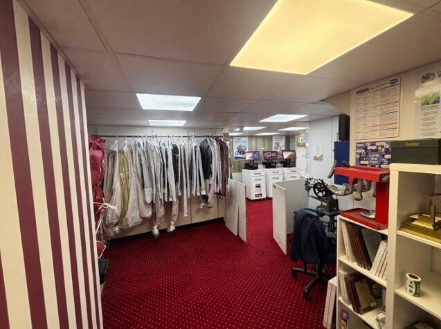 12 Monnow St, Monmouth à vendre - Photo intérieure - Image 2 de 4