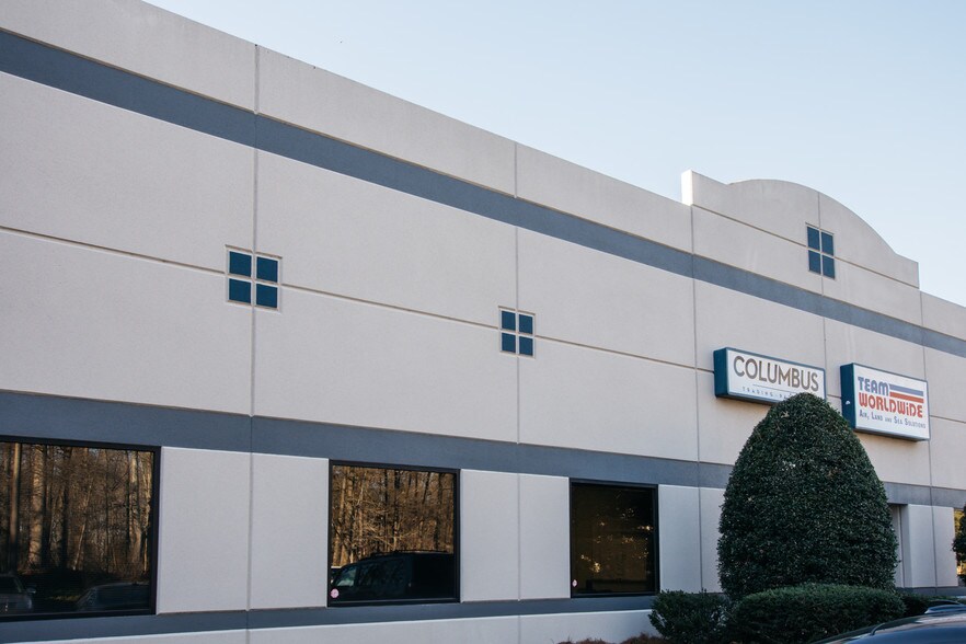 3400 International Airport Dr, Charlotte, NC for lease - Other - Image 3 of 8