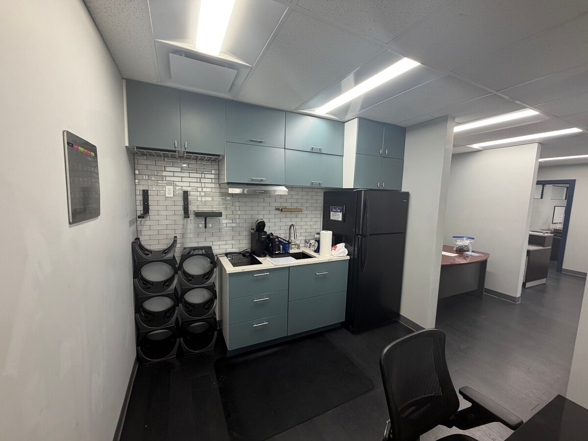 215 S Wadsworth Blvd, Lakewood, CO 80226 - Unité 520 - - Photo intérieure - Image 2 of 8