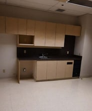 505 March Rd, Ottawa, ON à louer Photo intérieure- Image 2 de 4