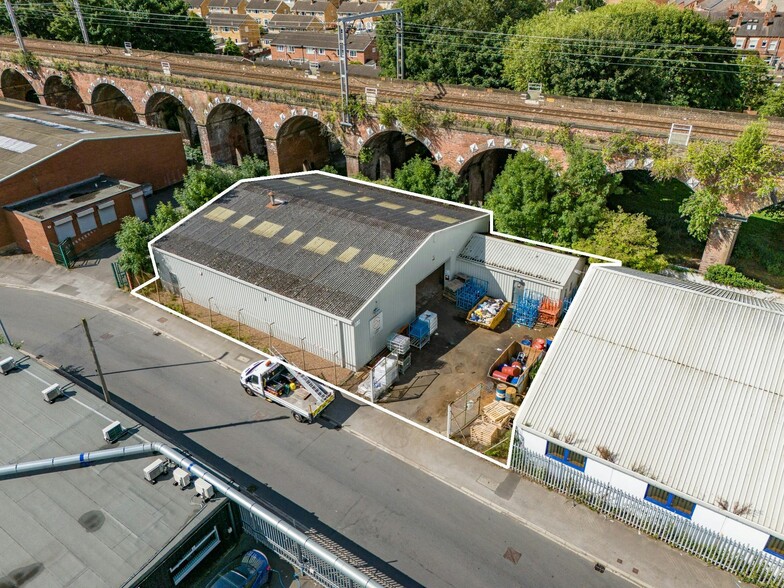 1 Tadman St, Wakefield for lease - Building Photo - Image 2 of 12