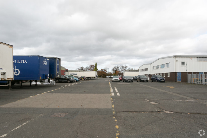 Hartlebury Trading Est, Hartlebury for lease - Building Photo - Image 3 of 3