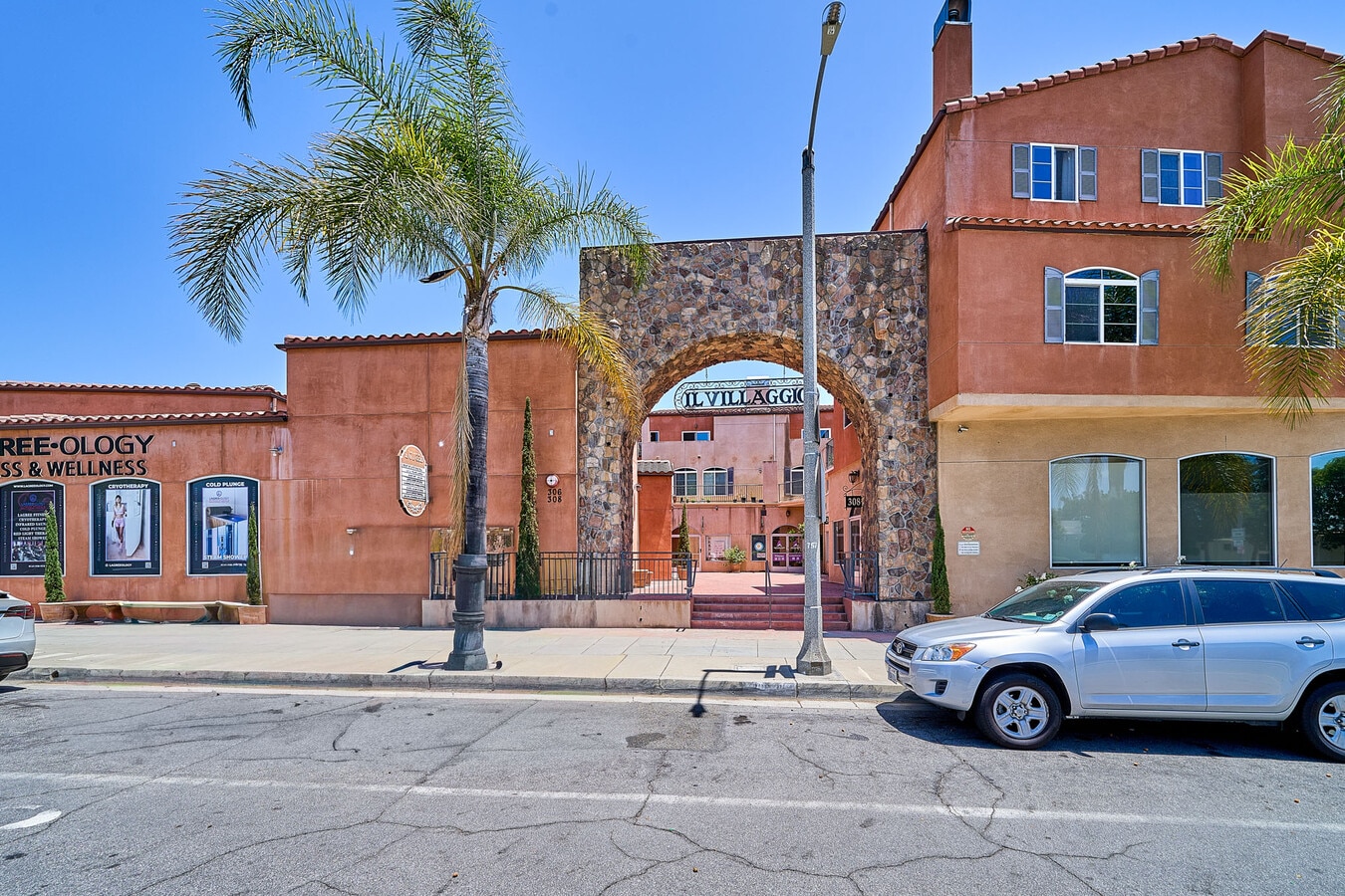 308 S 1st Ave, Arcadia, CA 91006 - Unit F - - Interior Photo - Image 1 of 39