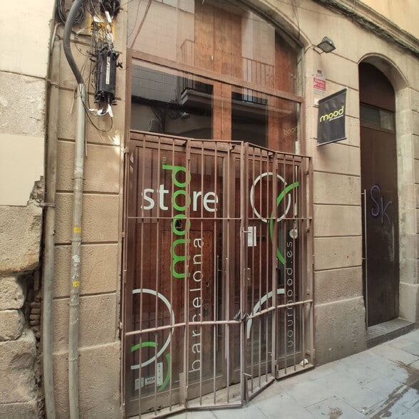 Carrer dels Flassaders, Barcelona, Barcelona for lease - Building Photo - Image 3 of 4