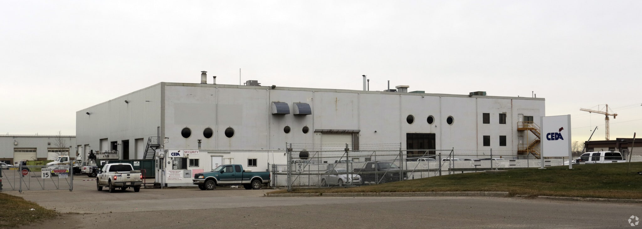 2130 121st Ave, Edmonton, AB for sale Primary Photo- Image 1 of 1