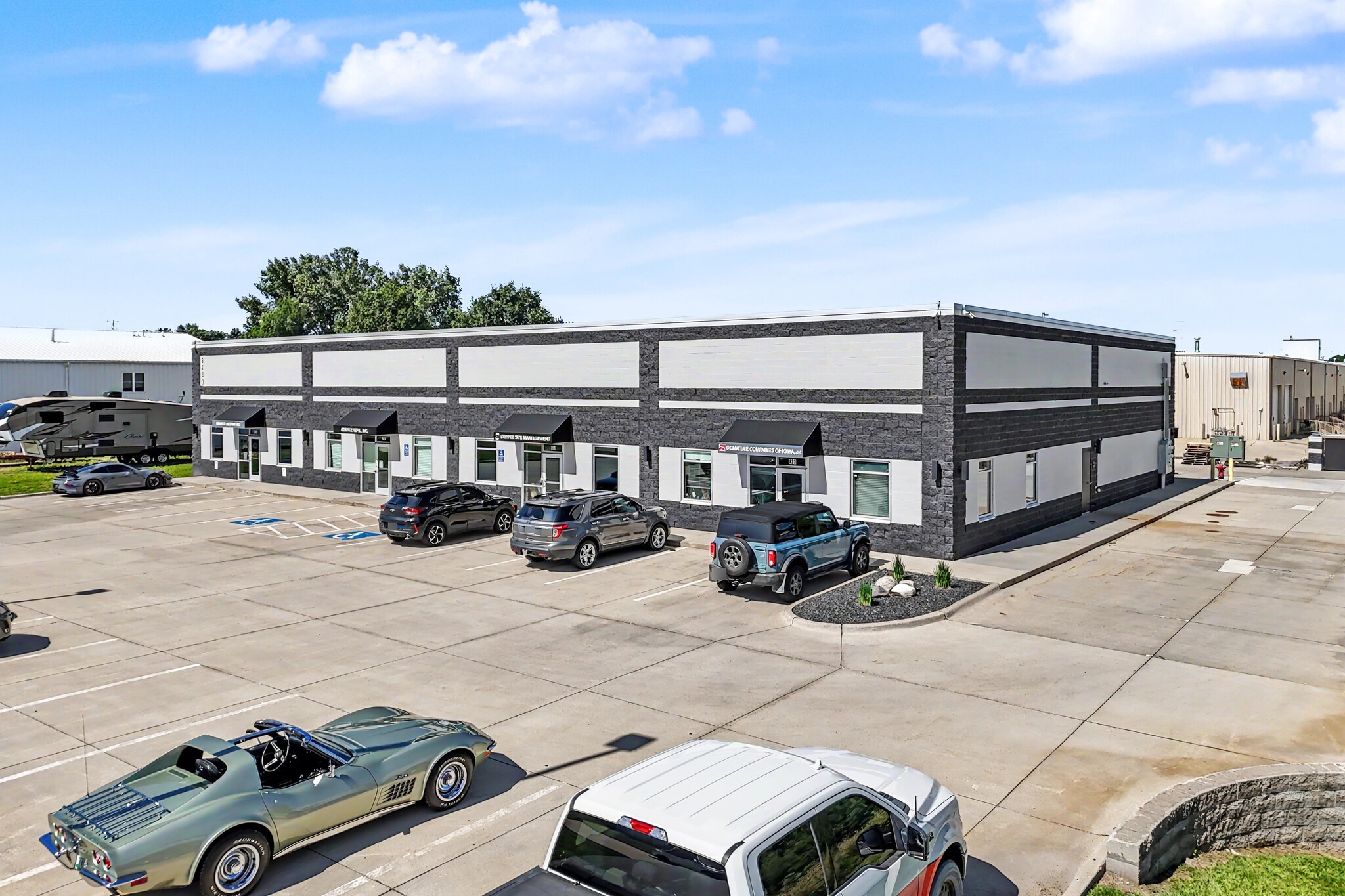 3430 SE Destination Dr, Grimes, IA for lease Building Photo- Image 1 of 8