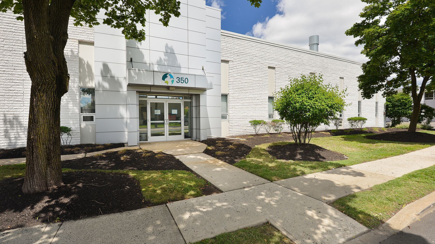 350 Gotham Pky, Carlstadt, NJ for lease Building Photo- Image 1 of 3
