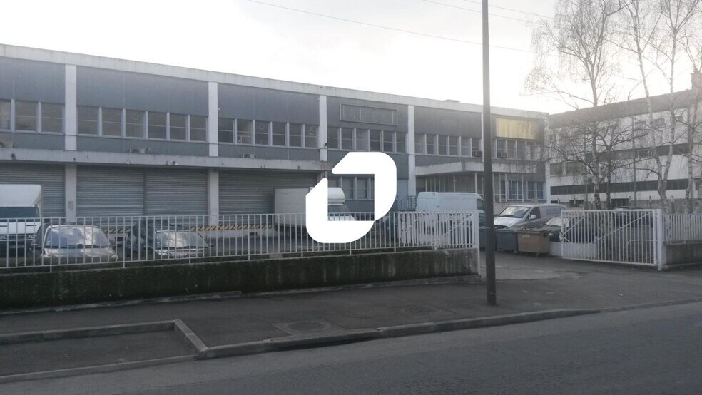 Flex dans Rosny-sous-Bois à louer - Photo du bâtiment - Image 1 de 1