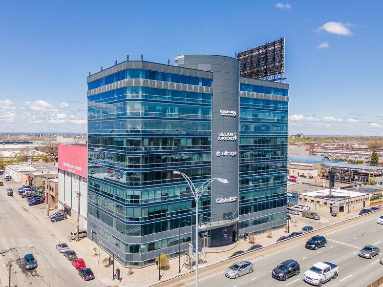 3737 Boul Cremazie E, Montréal, QC à louer - Photo du bâtiment - Image 2 de 58