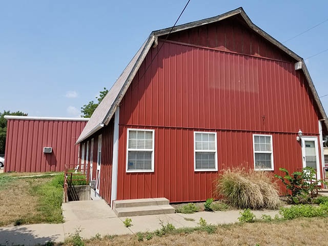 2027 NW Brickyard Rd, Topeka, KS for lease - Primary Photo - Image 2 of 5