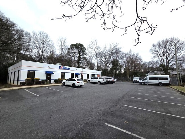 Plus de détails pour 3336 Washburn Ave, Charlotte, NC - Bureau à louer
