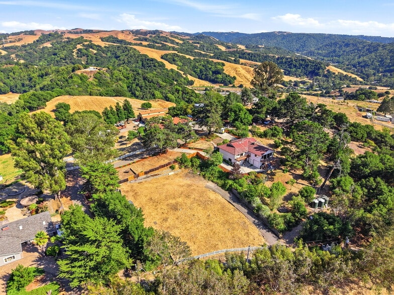 6733 Sunnyslope Ave, Castro Valley, CA for sale - Aerial - Image 3 of 3