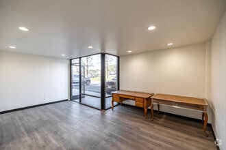 350 E Orangethorpe Ave, Placentia, CA for lease Interior Photo- Image 2 of 5