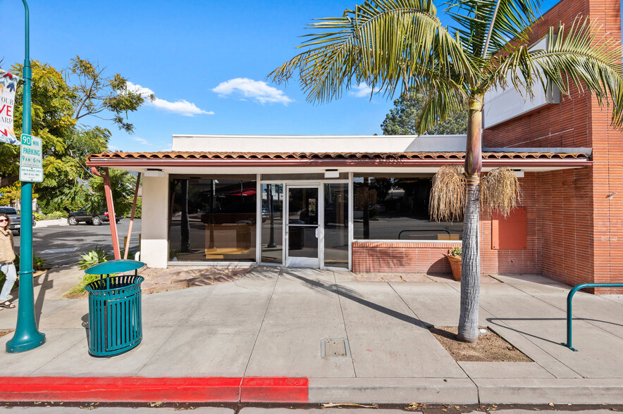 5030-5036 Carpinteria Ave, Carpinteria, CA for lease - Building Photo - Image 1 of 7