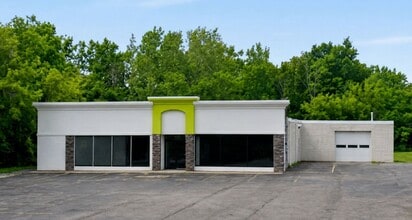 1492 S Southwestern Blvd, West Seneca, NY à vendre Photo intérieure- Image 1 de 1
