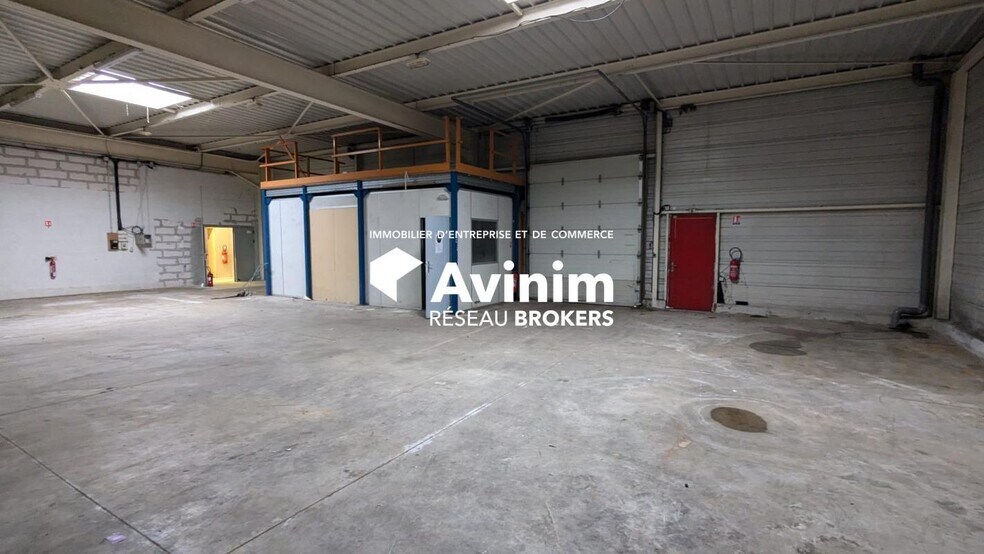 Industrial in Vendenheim for lease - Interior Photo - Image 2 of 2