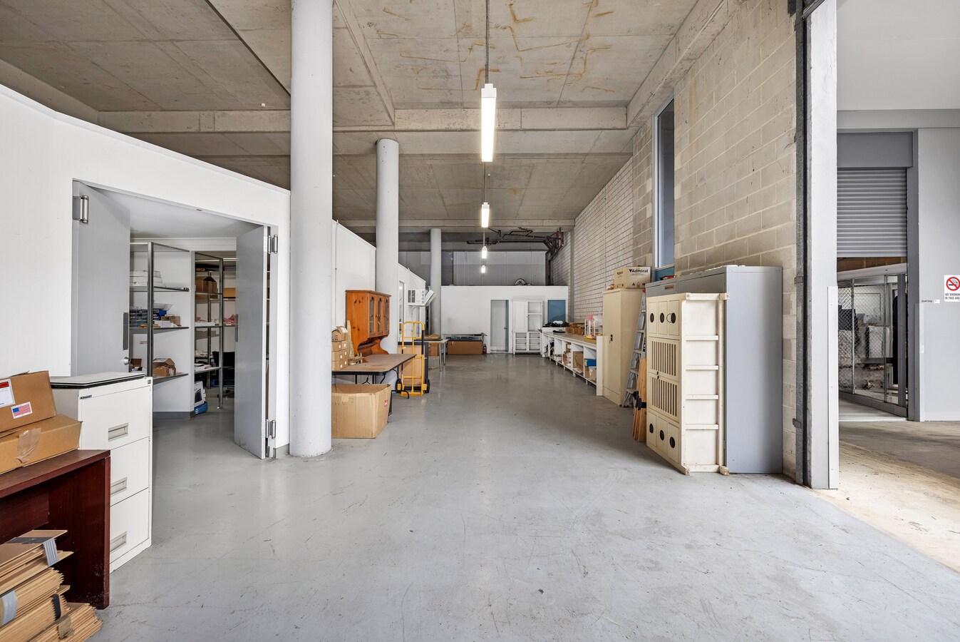 8 Apollo St, Warriewood, NSW 2102 - Unit 1 - - Interior Photo - Image 2 of 9