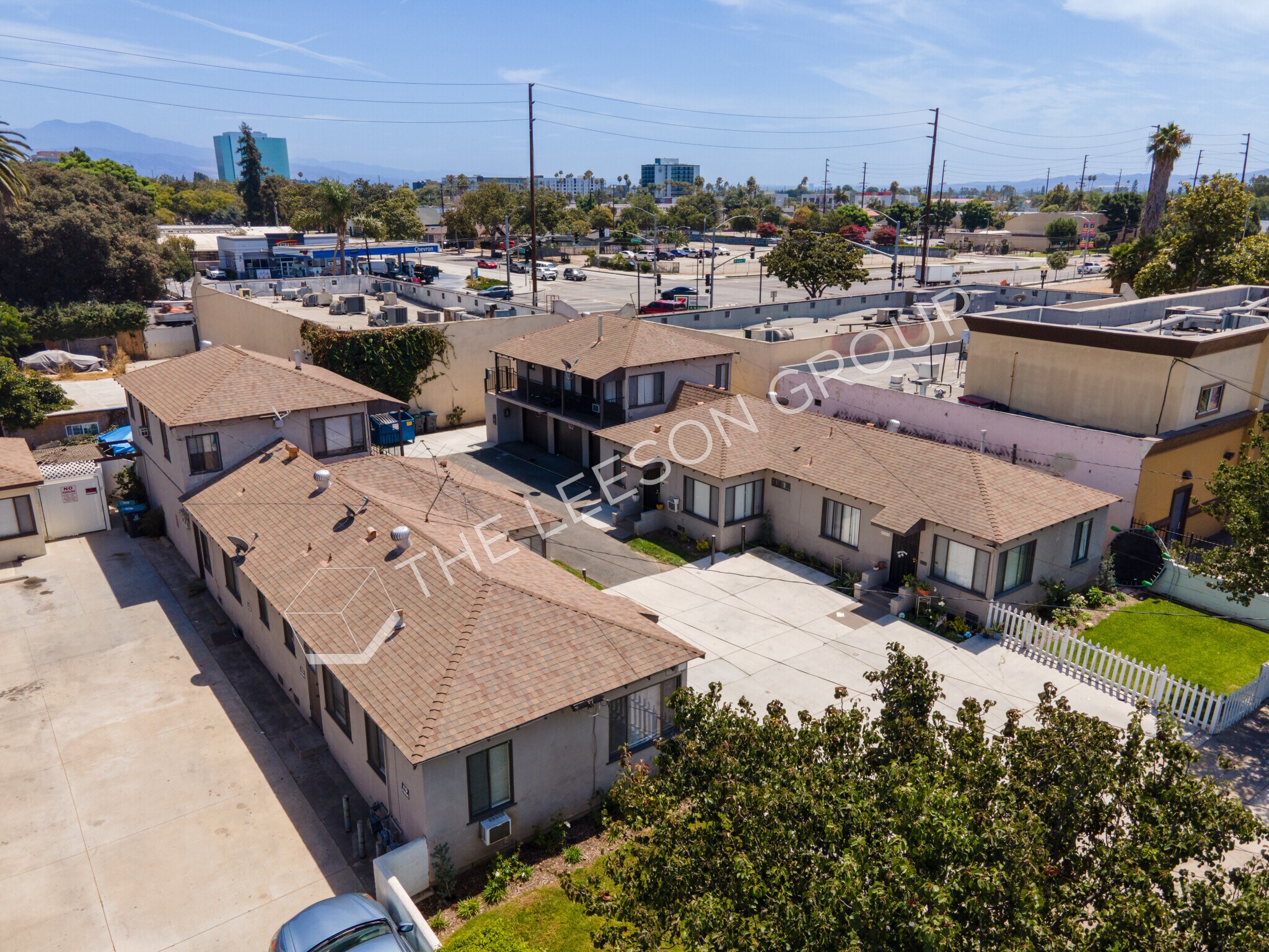 411 N Eastwood Ave, Santa Ana, CA à vendre Photo du bâtiment- Image 1 de 1