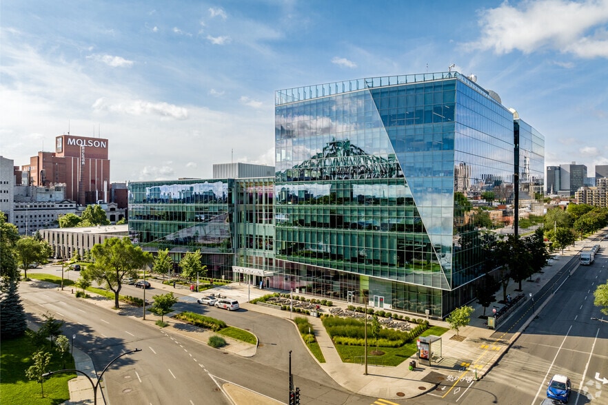 1000 Av Papineau, Montréal, QC à vendre - Photo principale - Image 1 de 6