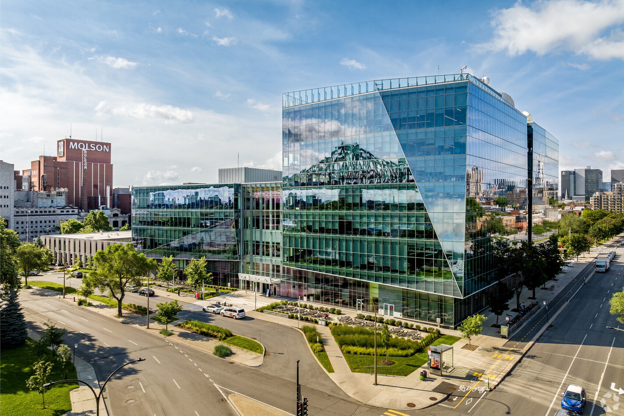 1000 Av Papineau, Montréal, QC à vendre Photo principale- Image 1 de 7