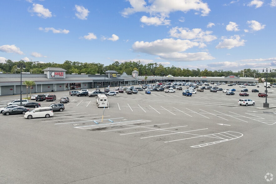 5804-5998 Normandy Blvd, Jacksonville, FL for lease - Building Photo - Image 1 of 7